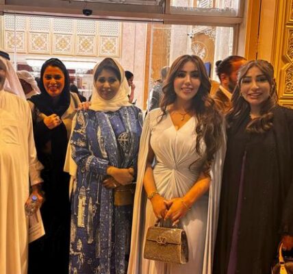 رشا السيد تتألق بافتتاح مهرجان أيام الشارقة المسرحية