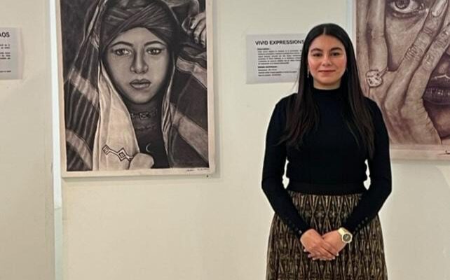 “المرأة بين التقاليد والحداثة” معرض تشكيلي بلمسة مغربية للفنانة سكينة بويبلا بوجدة