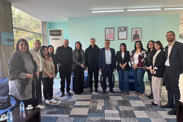 الهيئة الوطنية لشؤون المرأة اللبنانية بالتعاون مع وزارة الشؤون الاجتماعية وبالشراكة مع GIZ تختتم سلسلة جلسات دعم نفسي اجتماعي للنساء والفتيات النازحات والمتضررات من الحرب في لبنان.