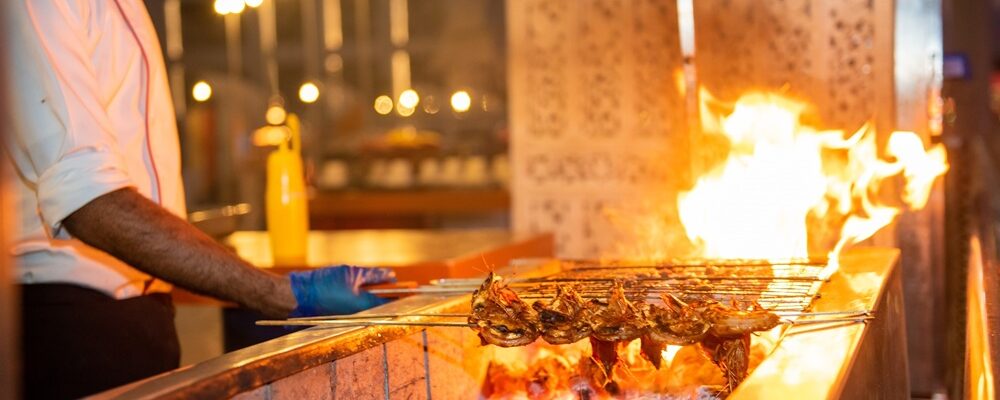 فندق جراند ميلينيوم مسقط يحتفل بعيد الفطر السعيد في تجربة عمانية فاخرة حيث الاسترخاء والضيافة الأصيلة