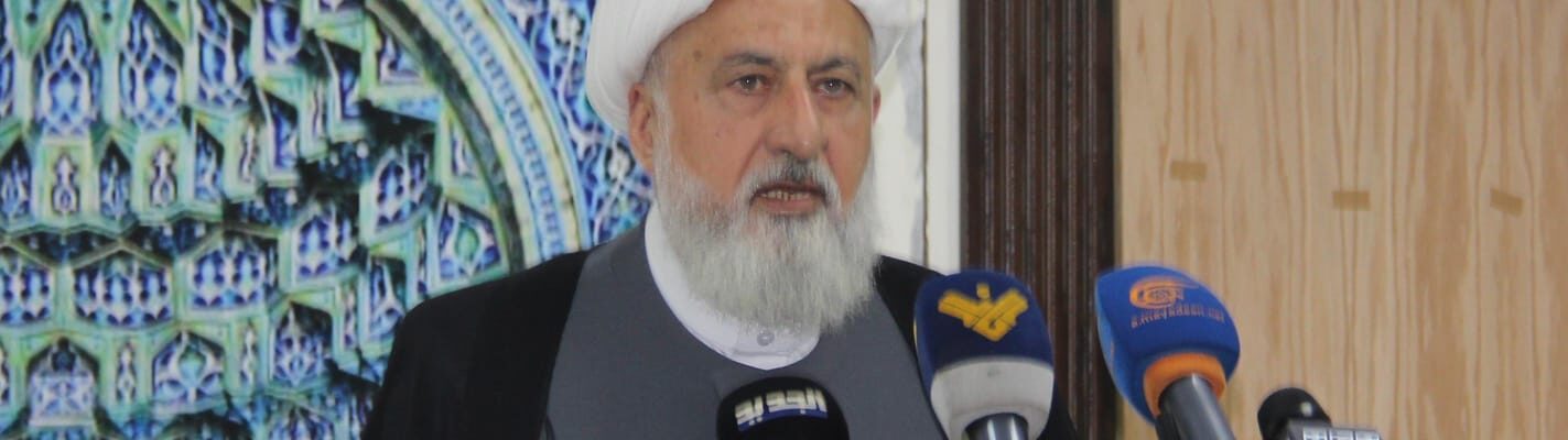العلامة الشيخ علي الخطيب يؤم صلاة العيد ويزور أضرحة القيادات الروحية والشهداء
