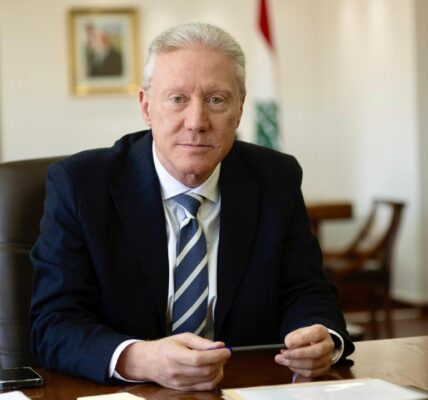 رجي من القاهرة: “سياسة الحكومة اللبنانية ترتكز على فرض سيادتها وحصر السلاح بيدها”.