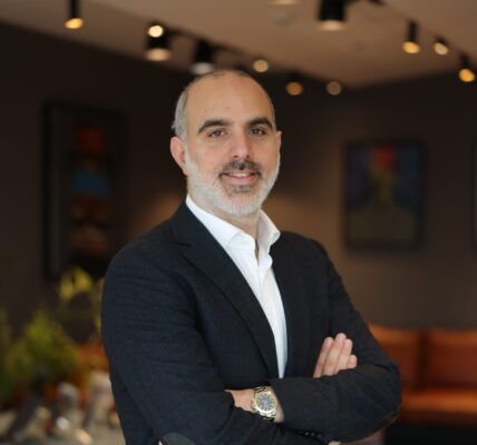 رامي بيطار، رائد التحول الرياضي في لبنان، يرعى منتدى الجمال والصحة النفسية والجسدية (Beauty and Wellbeing Forum) في بيروت