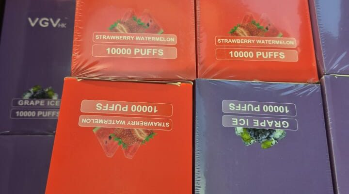 وحدة من “الريجي” كمنت لسيارة وضبطت فيها سجائر الكترونية مهرّبة