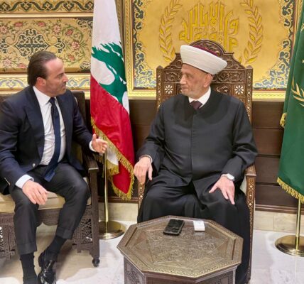 “المفتي دريان يستقبل المحامي مجاهد شندب ويوافق على رعاية حفل جوائز مسابقة القرآن في الضنية”