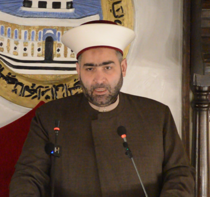 تصريح الشيخ الدكتور القطان : “غزة تُباد والعالم يشاهد.. أين أنتم يا أمة محمد؟!”