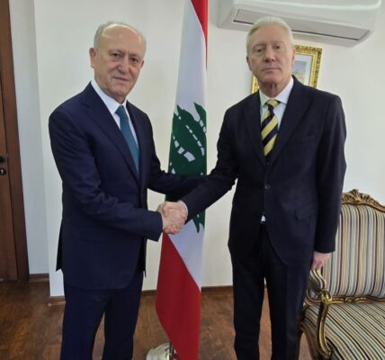 التقى وزير الخارجية والمغتربين يوسف رجي النائب اللواء اشرف ريفي