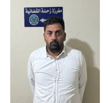 انتحل صفة أمنيّة ونفّذ عمليّات سلب طالت سائقي سيّارات أجرة، هل من وقع ضحيّة أعماله؟
