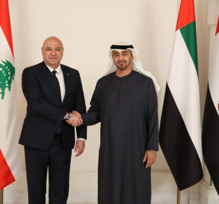 قمة لبنانية-اماراتية  بين الرئيس عون والشيخ محمد بن زايد آل نهيان في ابو ظبي: توافق على اهمية تعزيز العلاقات الثنائية  لما  فيه خير البلدين والشعبين الشقيقين