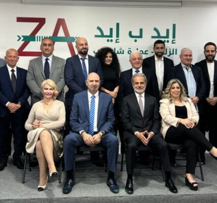 لائحة “إيد ب إيد” تطلق حملتها الانتخابية في الزلقا – عمارة شلهوب