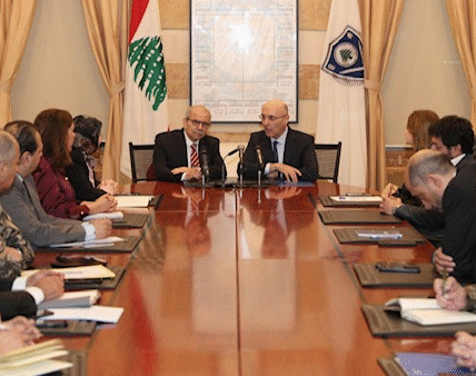 سلام أطلق ووزير الداخلية غرفة العمليات المركزية للانتخابات البلدية والاختيارية ودعا الشباب إلى الترشح وليس فقط الاقتراع