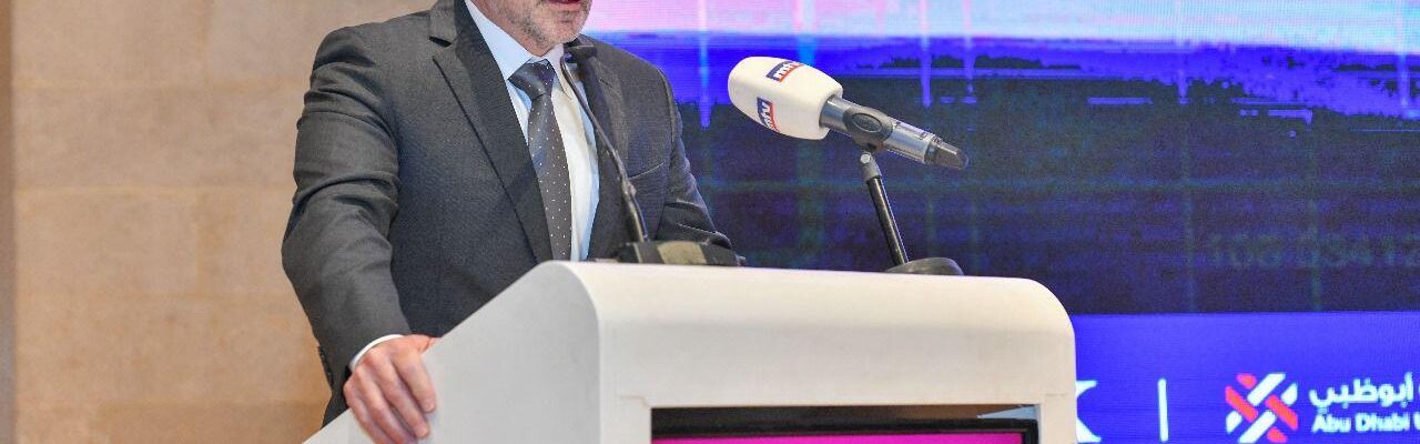 شحادة: نملك استراتيجية واضحة لإدماج التقنيات العميقة والتكنولوجيا الرقمية في مختلف قطاعات الدولة