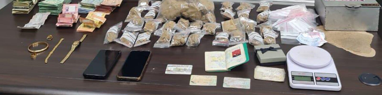 مروّج مخدّرات في قبضة مفرزة استقصاء الجنوب.