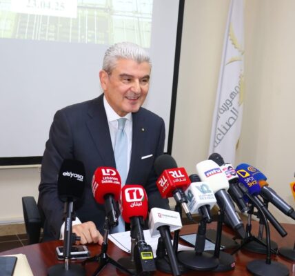 معلنا المباشرة بورش العمل الإصلاحية… عيسى الخوري: القطاع الصناعي سيادي بإمتياز