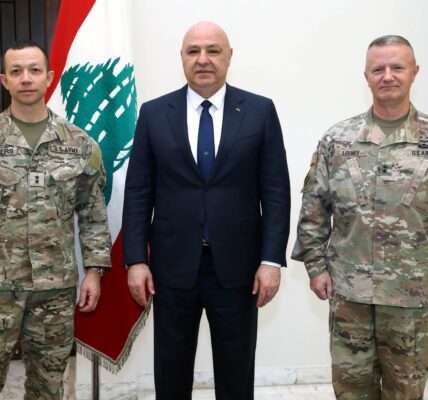 انضمام الجنرال مايكل ليني إلى لجنة تنفيذ وقف الأعمال العدائية كقائد عسكري رفيع بدوام كامل في بيروت