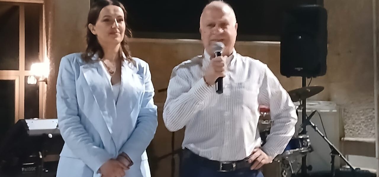 احتفال لائحة كوبا لأهلها                                                                   أقام رئيس لائحة كوبا لأهلها جوزيف دعبول حفلا لمناسبة فوز اللائحة بانتخابات البلدية والاختيارية في بلدة كوبا البترون