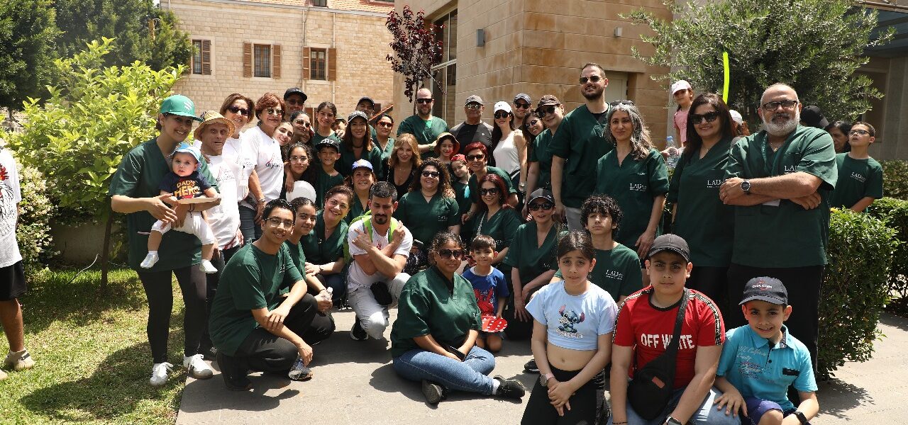 المركز الطبي للجامعة اللبنانية الأميركية – مستشفى سان جون يشارك مع “الينبوع” في المسيرة السنوية