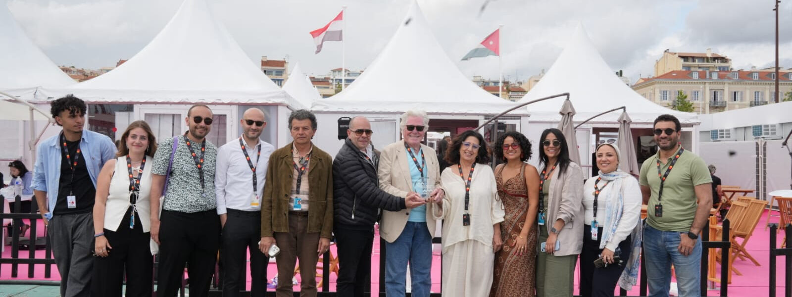 الجناح المصري يفوز بجائزة أفضل تصميم في مهرجان كان السينمائي 2025