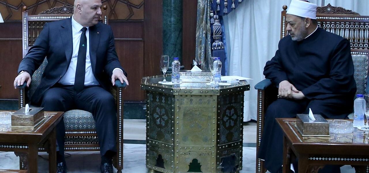 الرئيس عون زار مشيخة الازهر الشريف في القاهرة