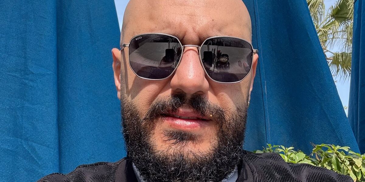 بعد شمس الزناتي  … ريمون رمسيس يشتري حقوق عصابة  حمادة وتوتو