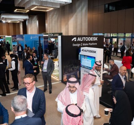 قمة المشاريع العملاقة السعودية 2025 تكشف عن العقود الضخمة والأرقام القياسية في يومها الثاني