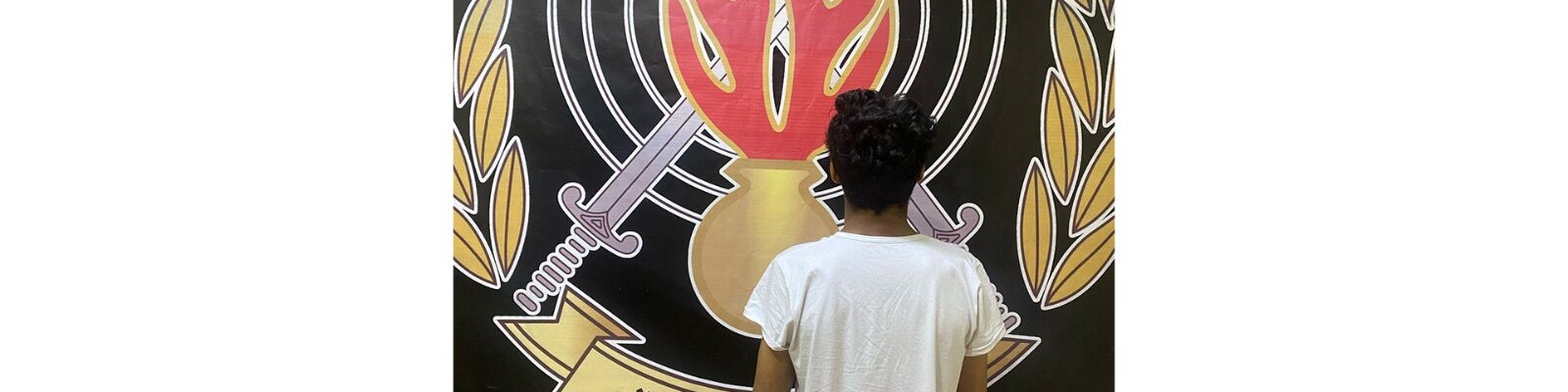 شعبة المعلومات تكشف ملابسات جريمة قتل وتوقِف أحد المتورّطين بها
